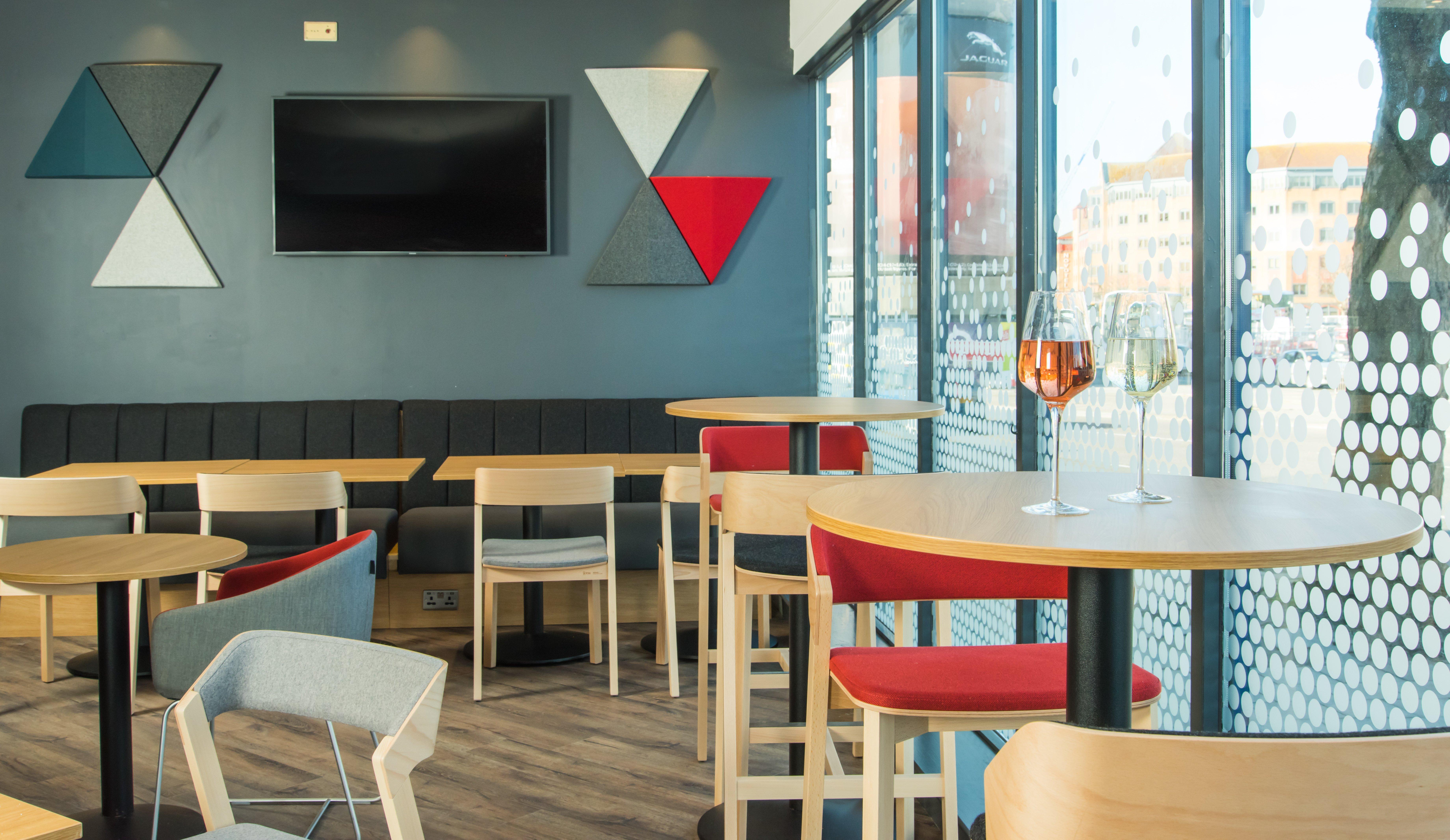 Holiday Inn Express Bristol City Centre By Ihg Exterior photo