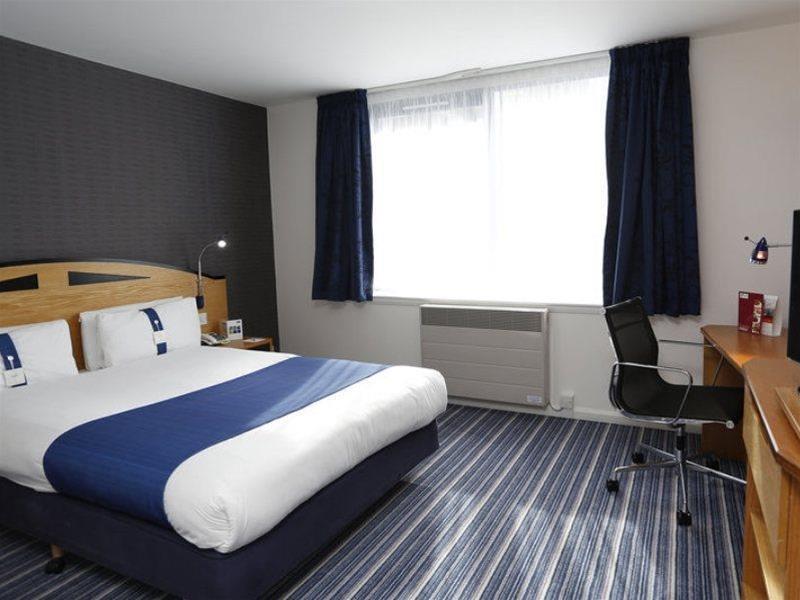 Holiday Inn Express Bristol City Centre By Ihg Exterior photo