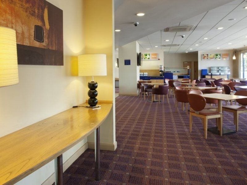 Holiday Inn Express Bristol City Centre By Ihg Exterior photo