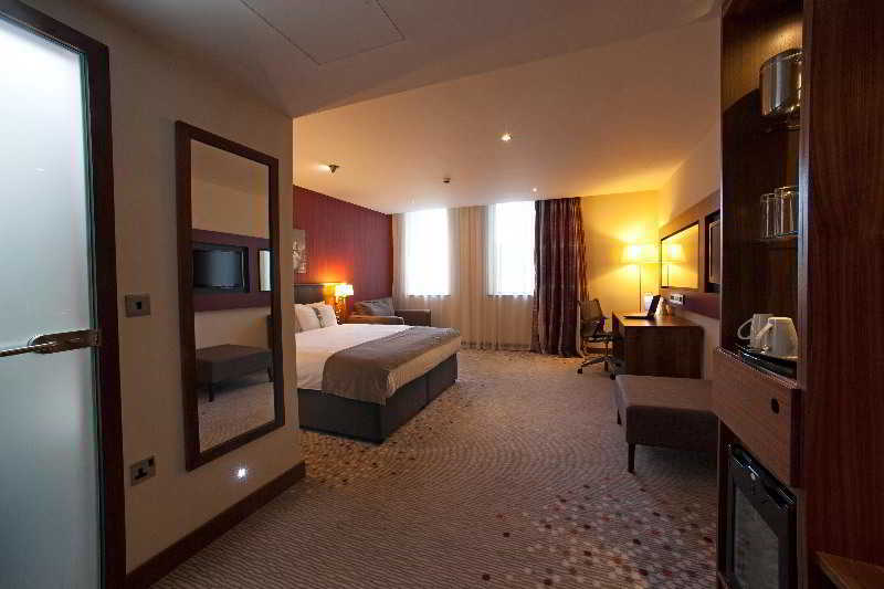 Holiday Inn Express Bristol City Centre By Ihg Exterior photo